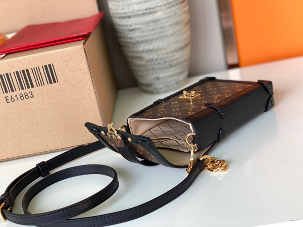 l0*is V*t0n vertical trunk pochette