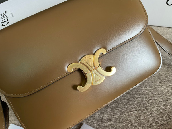 CELIN* CLASSIQUE TRIOMPHE BAG