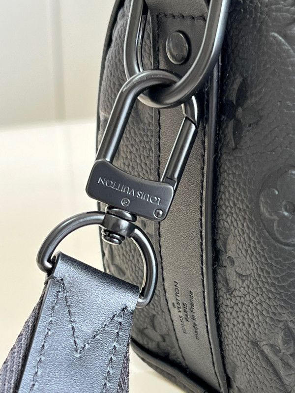 l0*is V*t0n keepall bandouliÈre 25