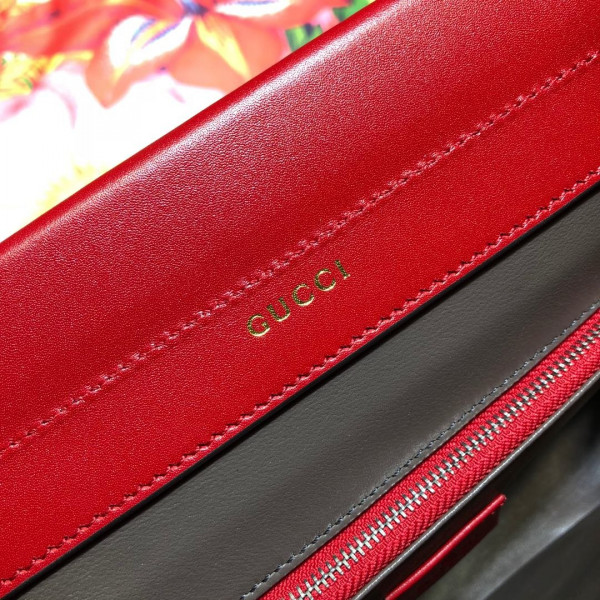 G*u*i zumi small top handle bag