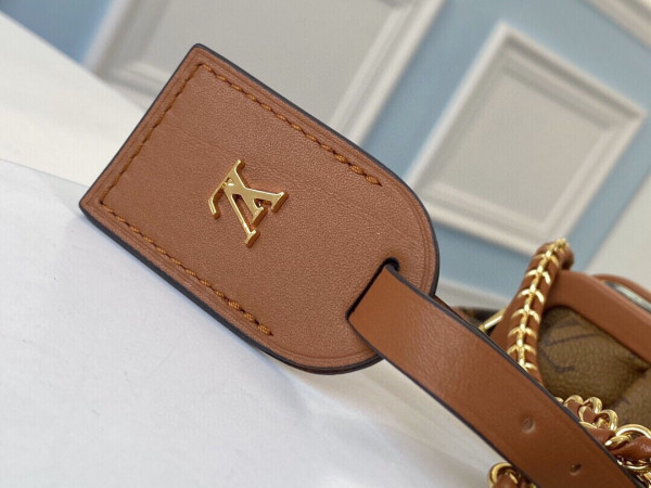 l0*is V*t0n boursicot ew