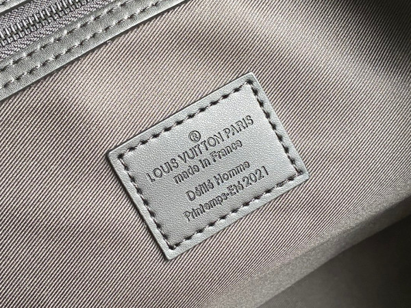 l0*is V*t0n keepall bandouliÈre 50