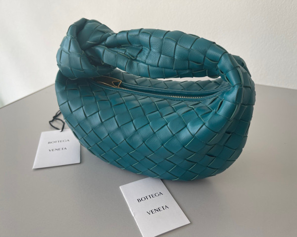 bo*te*ga Ve*ne*ta mini jodie