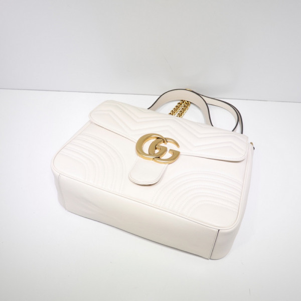 G*u*i gg marmont medium top handle bag