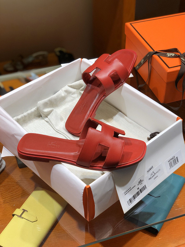 H**mes sandal