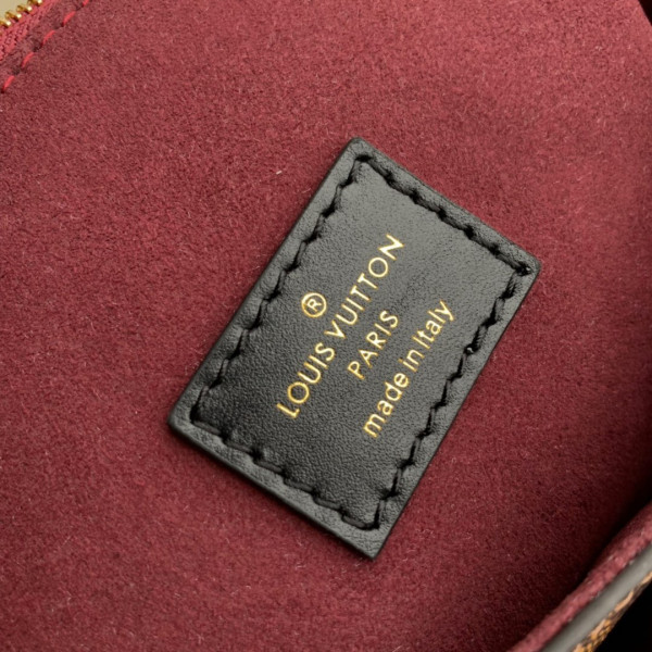 l0*is V*t0n vavin pm