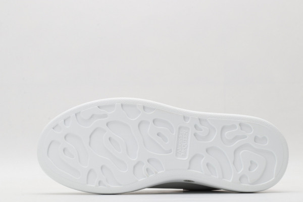 ale*d*r M*Q*en oversized sneaker