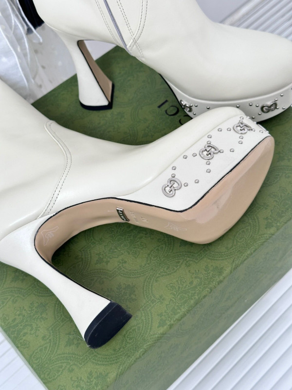 G*u*i gg leather platform ankle boots