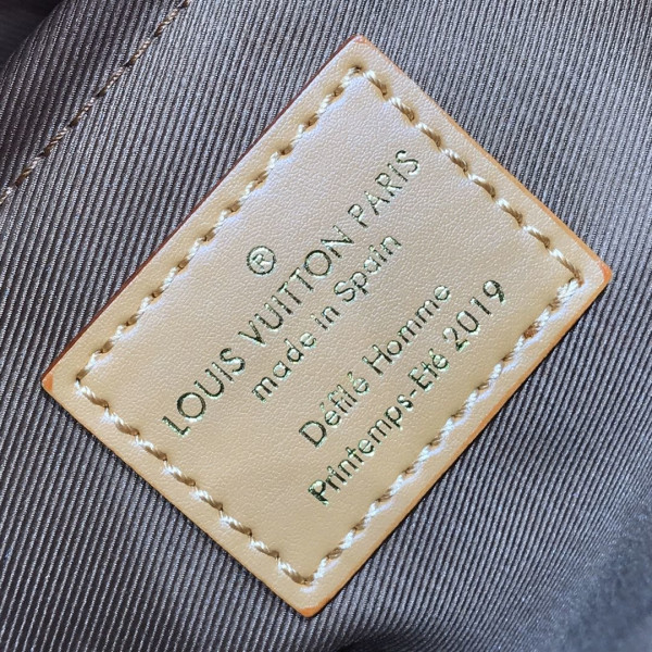 l0*is V*t0n steamer pm