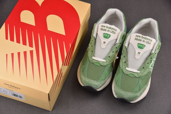 New Balance 993 "Chive" U993GW