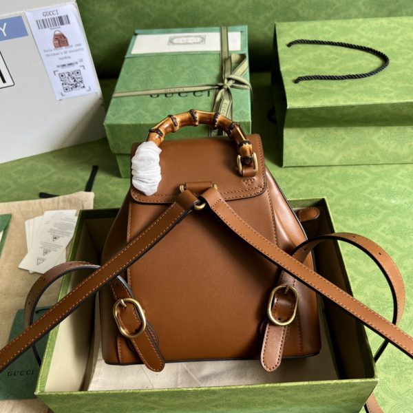 G*u*i bamboo small backpack