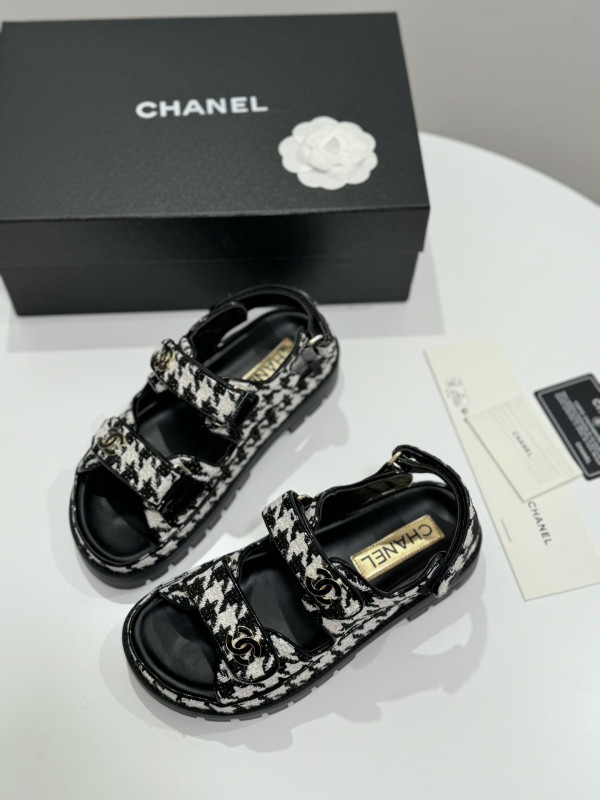 CL SANDALS
