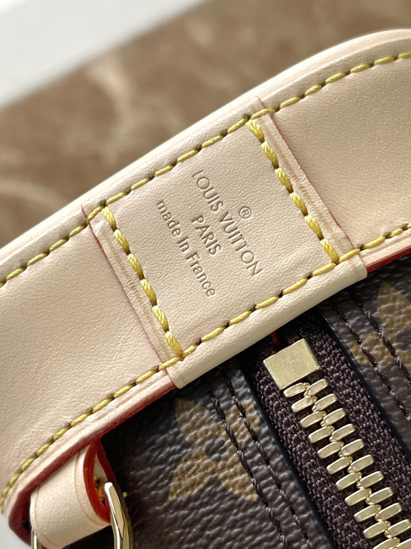 l0*is V*t0n alma backpack - 15*20*10 cm