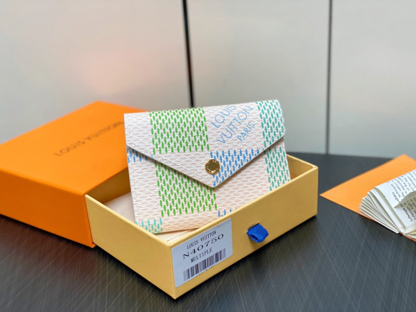 l0*is V*t0n victorine wallet-12*9.5*1.5 cm