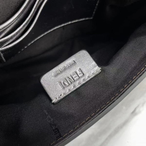 F**di baguette-19*10*4cm