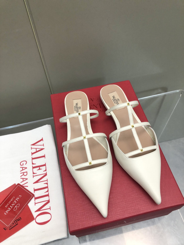 VALENTINO MULES