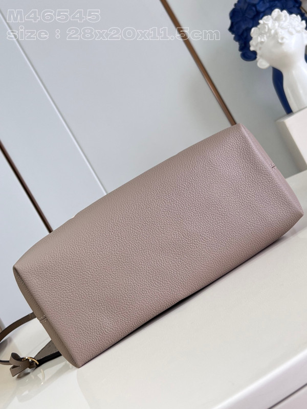 l0*is V*t0n summer bundle-28*20*11.5cm