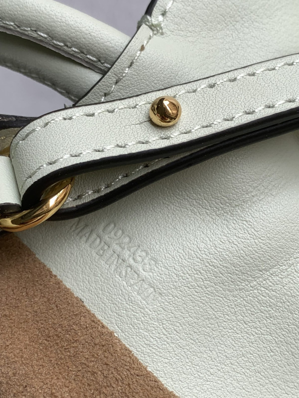 Lowee Flamenco clutch- 24.5*30*10.5cm