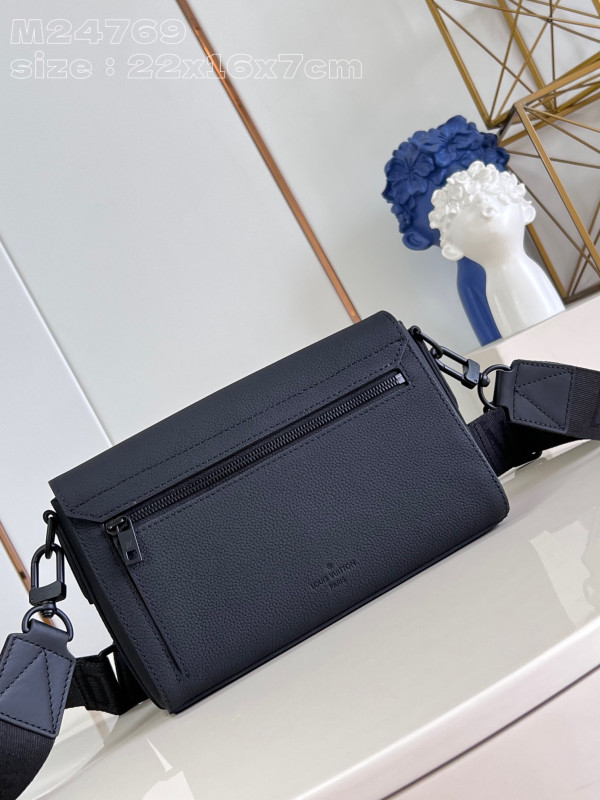 l0*is V*t0n takeoff messenger pm-22*16.5*7cm