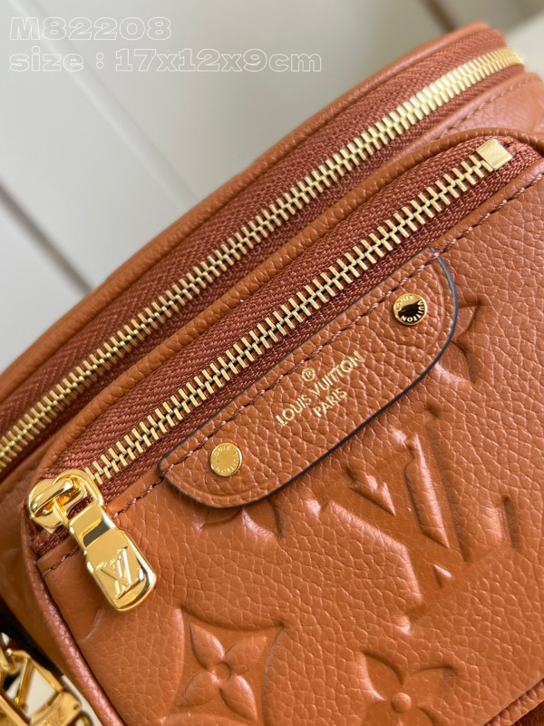 l0*is V*t0n mini bumbag-17-12-9.5cm