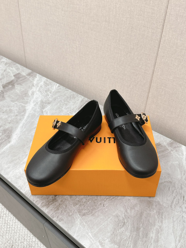 l0*is V*t0n mary jane