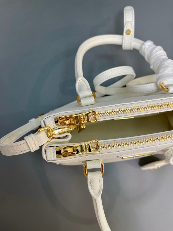 Pra*a galleria saffiano leather mini-bag