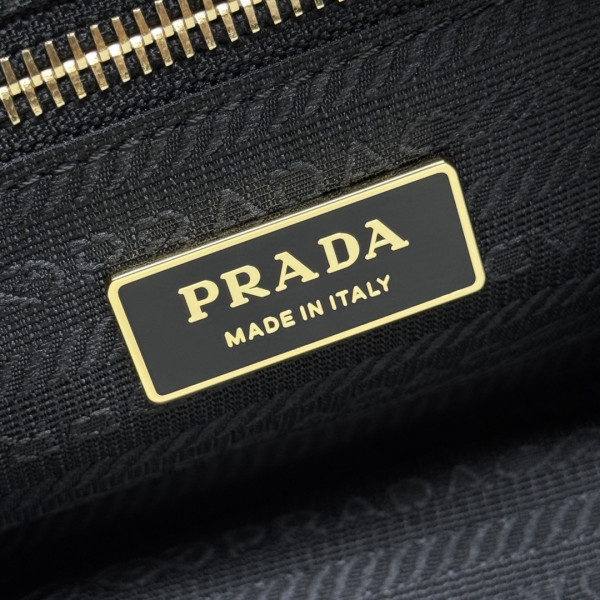 Pra*a dangle medium leather top-handle bag