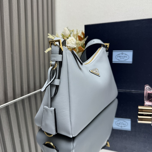 Pra*a aimée medium shoulder bag