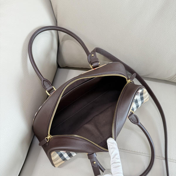 B**rry highlands bowling bag​ - 33.5*12.5*17cm