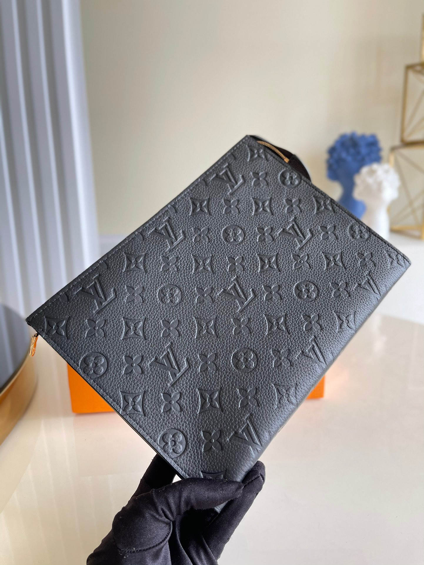 l0*is V*t0n pochette voyage