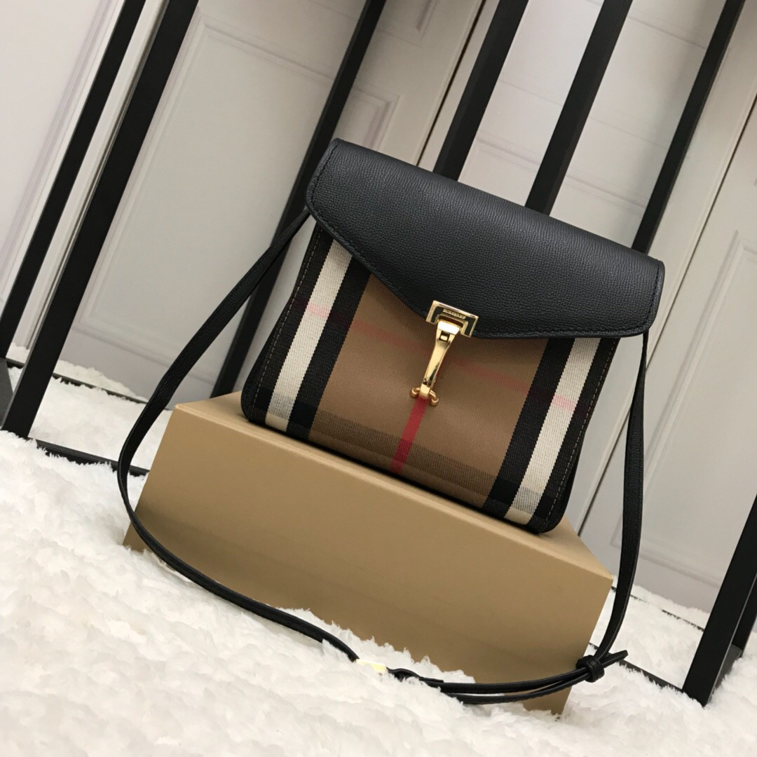B**rry crossbody bag