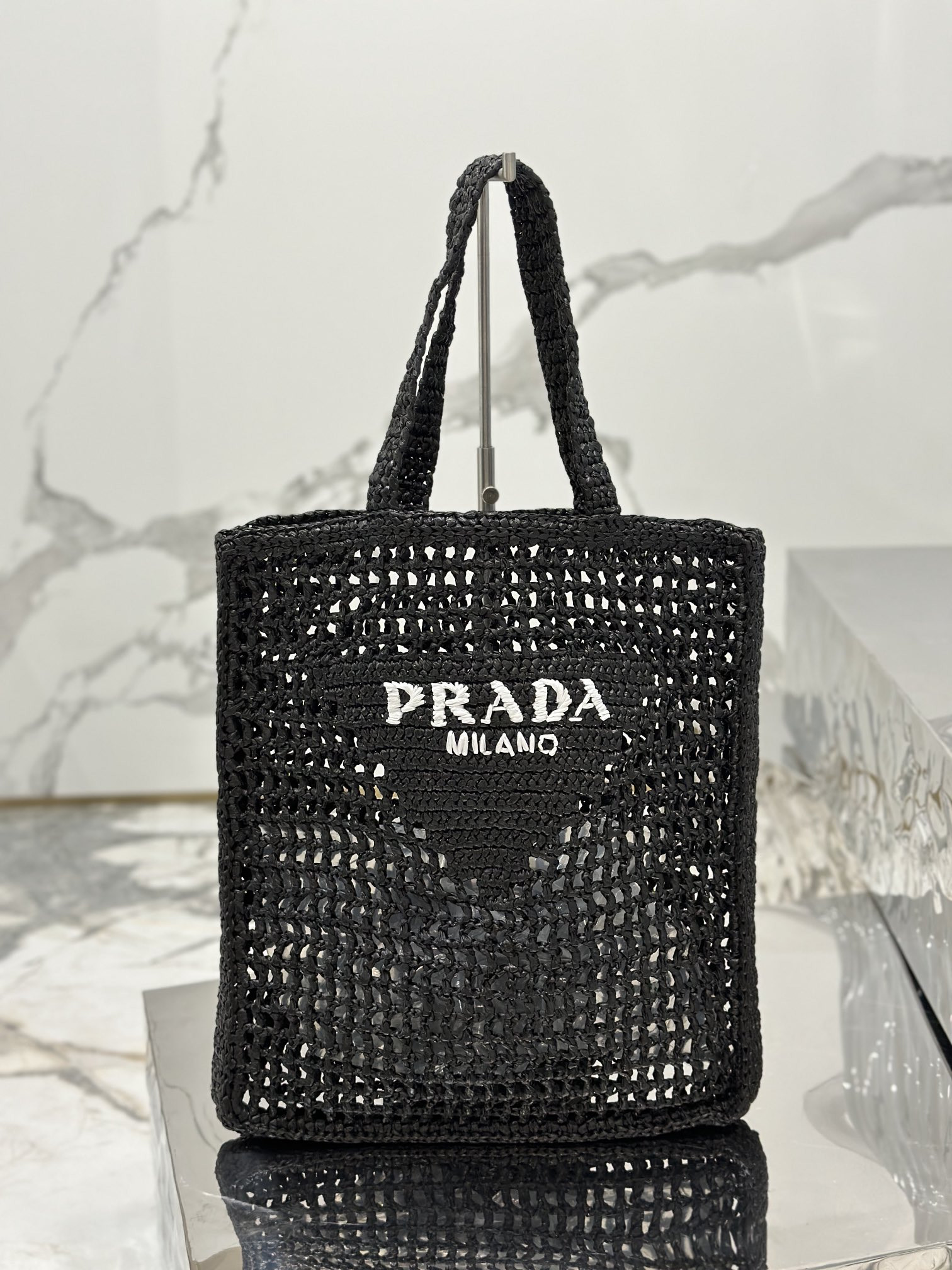 Pra*a crochet tote bag