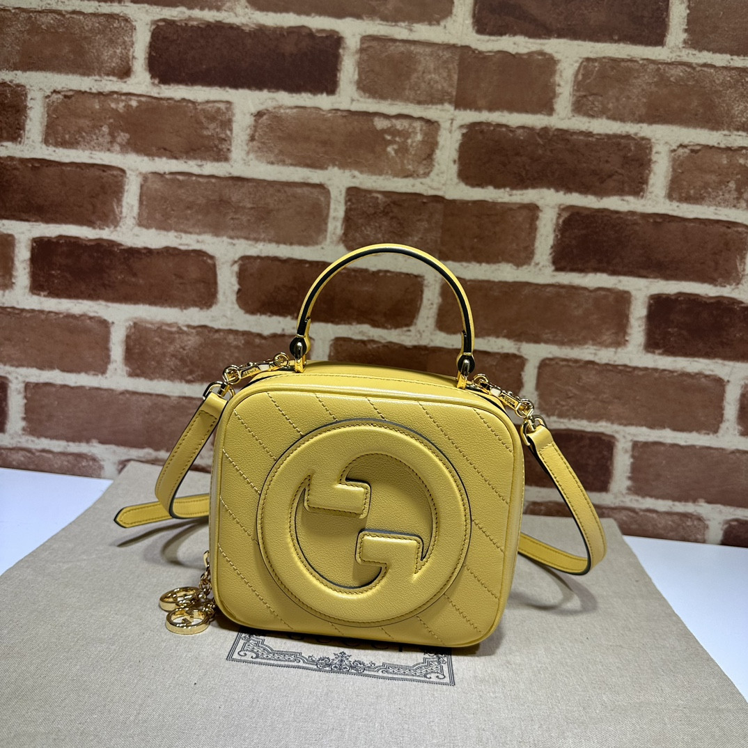 G*u*i blondie top handle bag